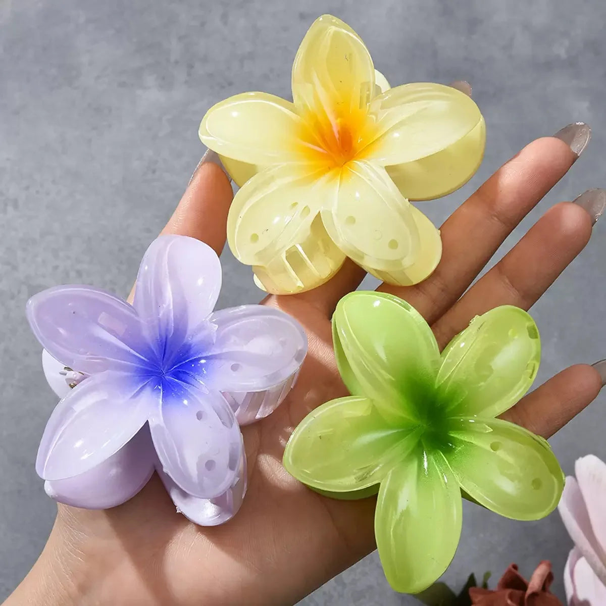 18Pcs Gradient Candy Color Flower Hair Clips – Cute Hair Accessories for Ponytails & Daily Use