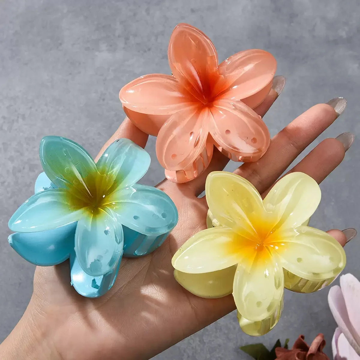 18Pcs Gradient Candy Color Flower Hair Clips – Cute Hair Accessories for Ponytails & Daily Use